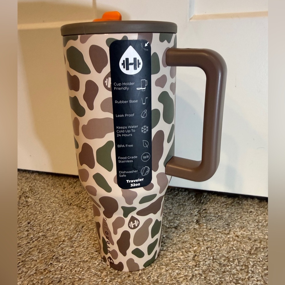 32 oz Duck Camo HydroJug Traveler